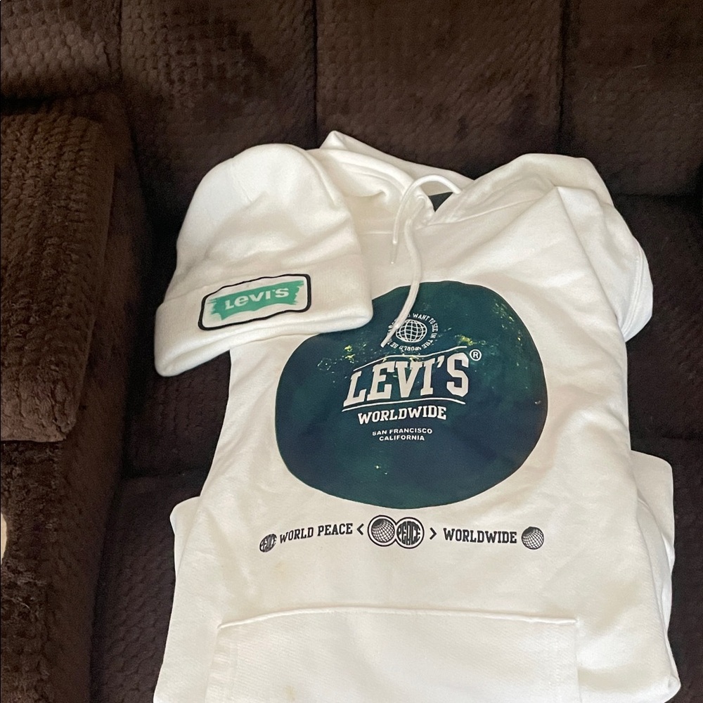 Levi's White Hoodie with Green Graphic